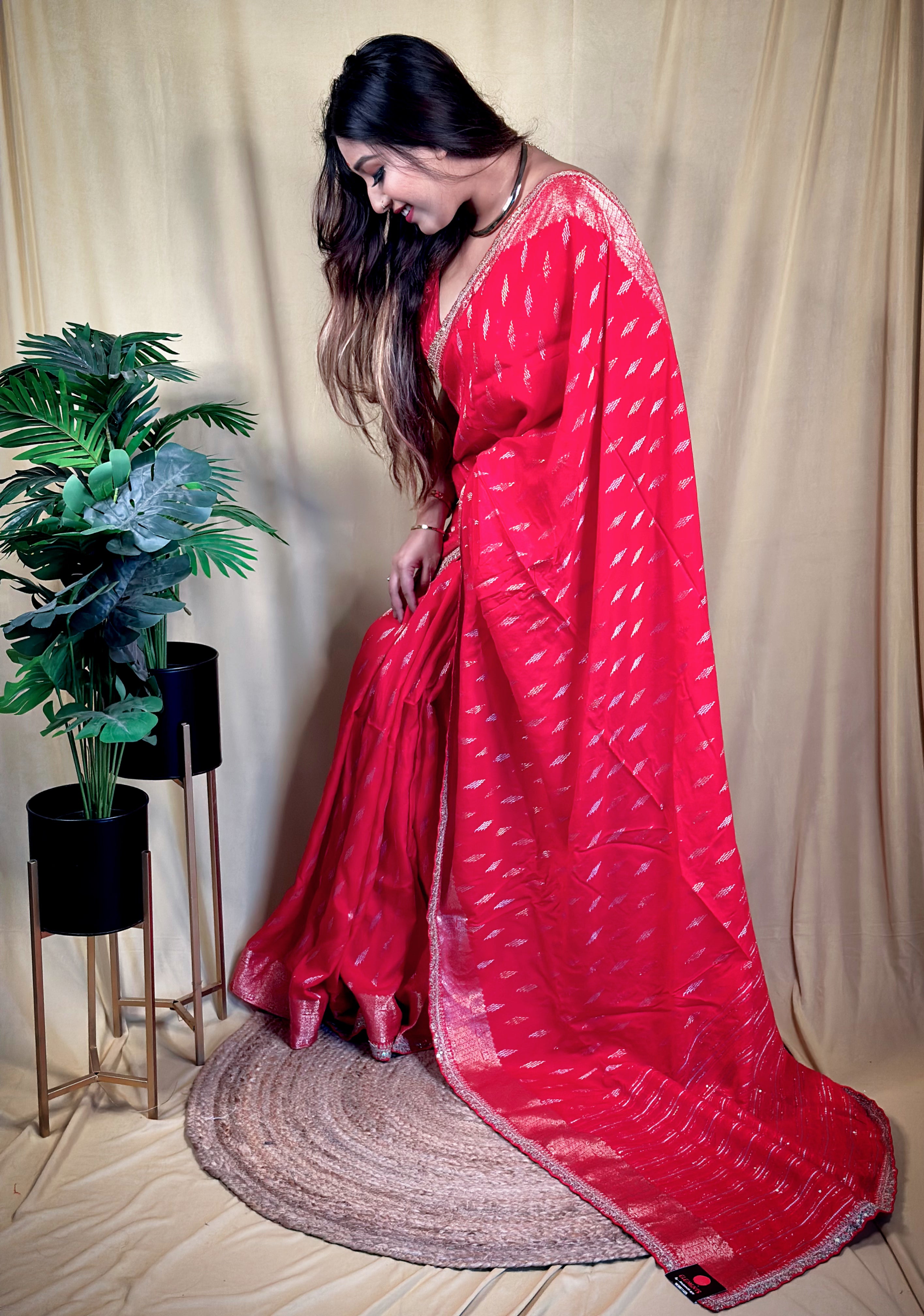 Buta Rangala Crepe Micro Buta All Over Saree – Elements Calcutta