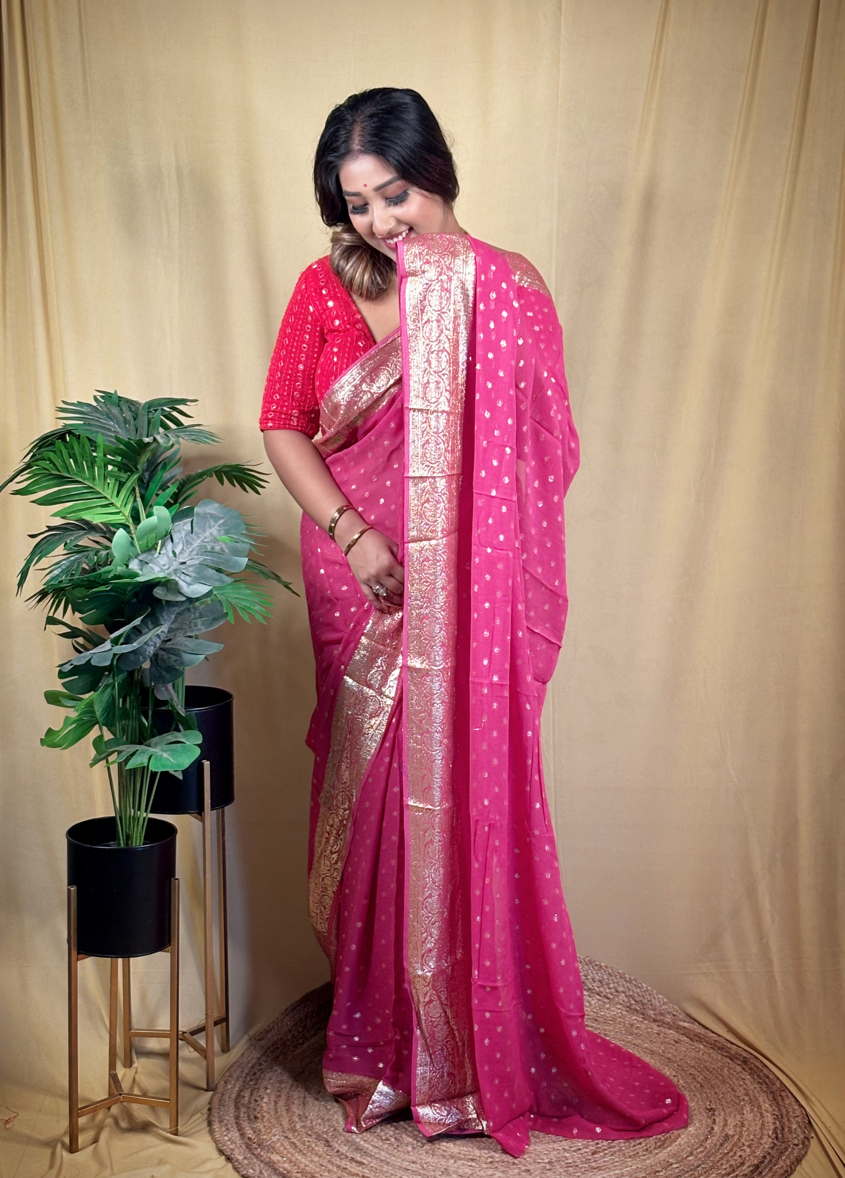 Gulabi Chiffon Zari Buta All Over Saree