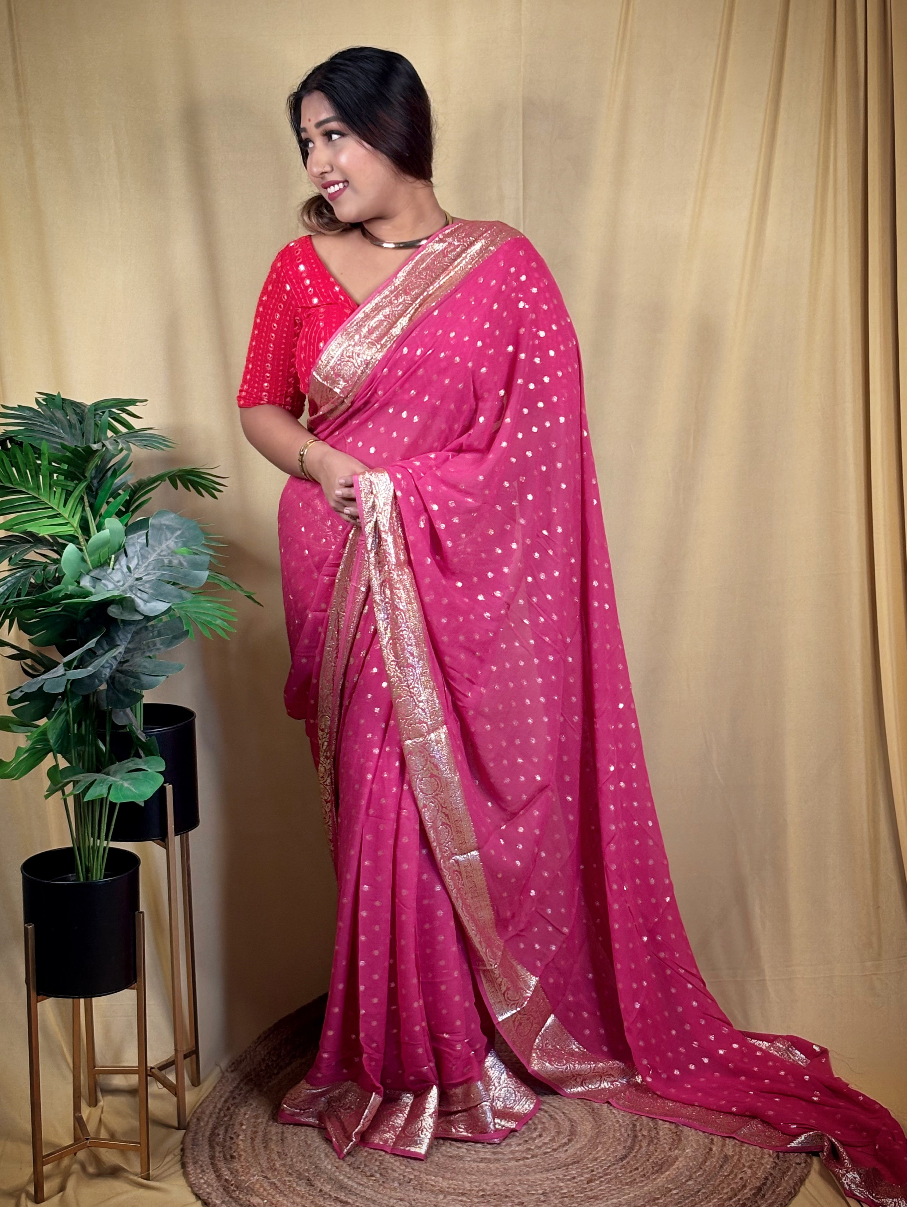 Gulabi Chiffon Zari Buta All Over Saree