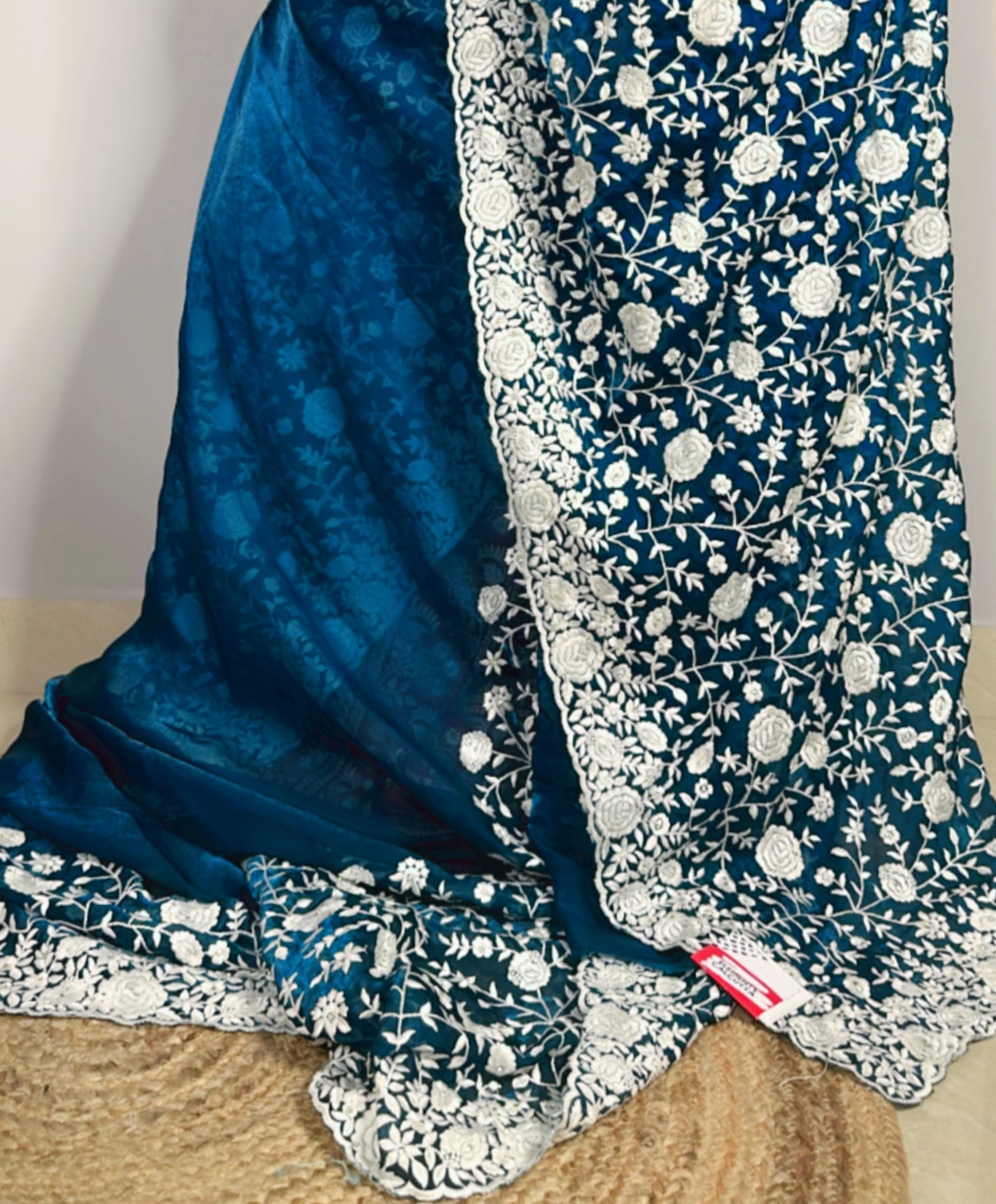Lucknowi Crushed Tissue Saree