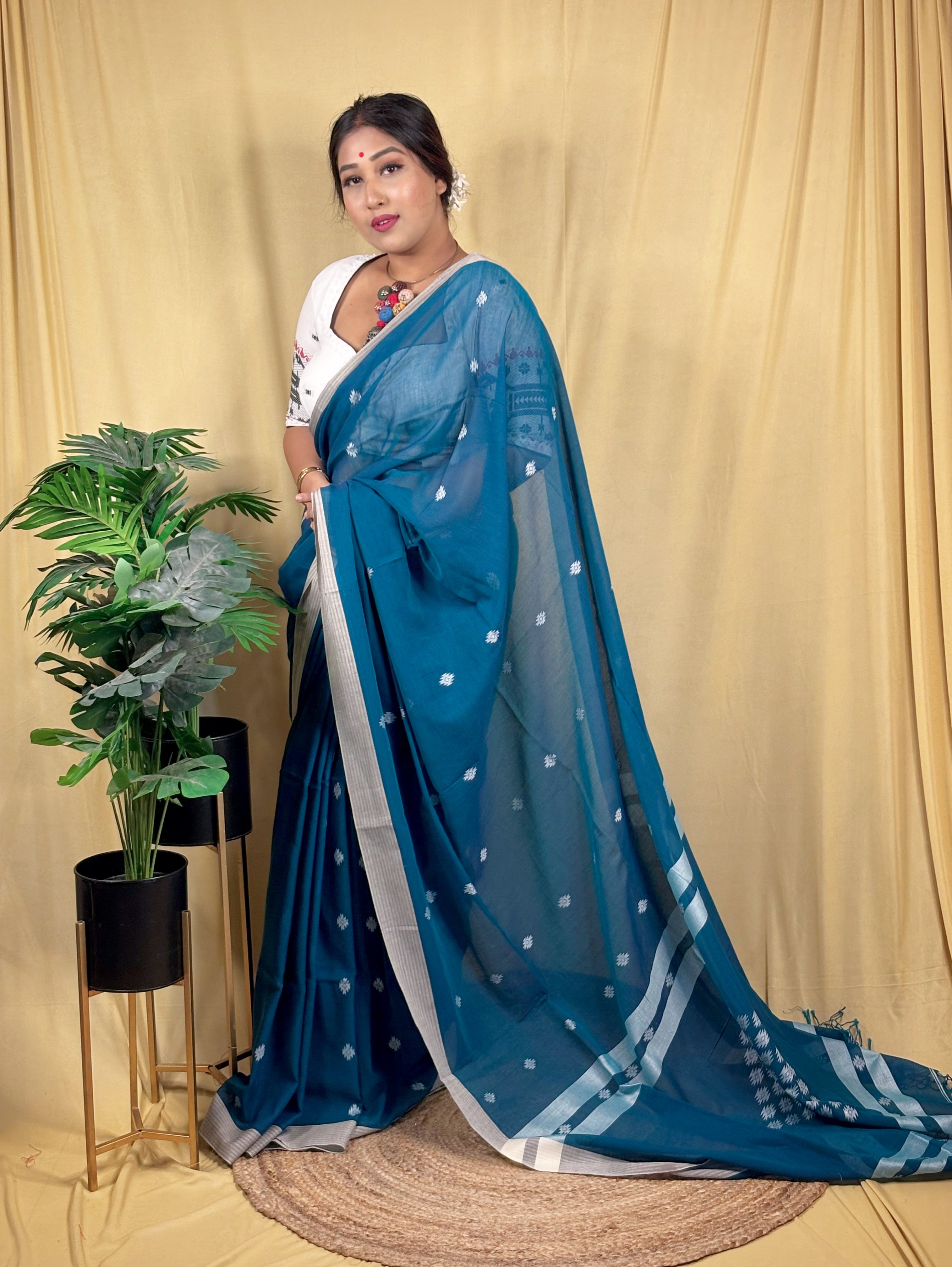 Malai Cotton Bindi Buta Saree