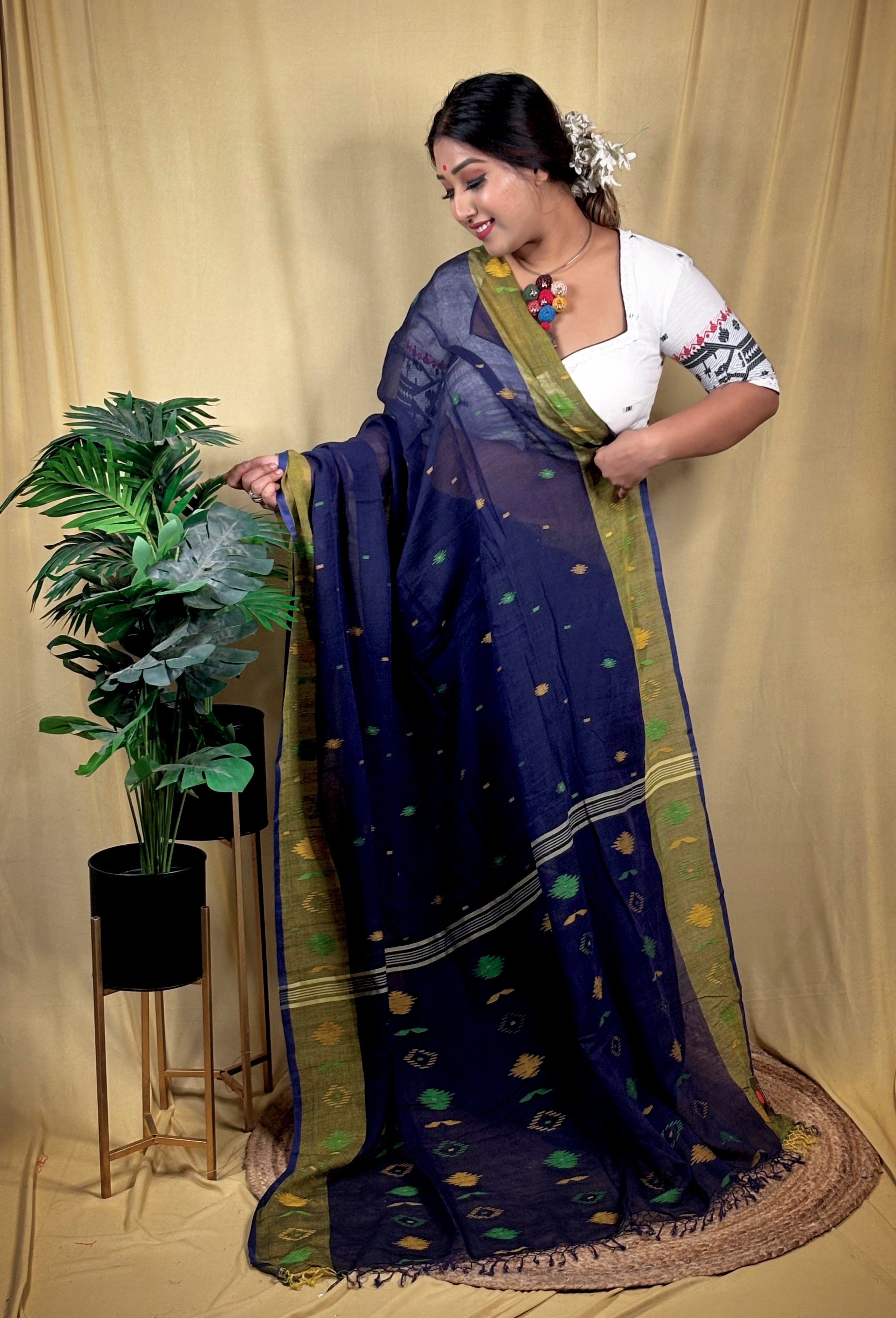 Malai Cotton Jamdani Saree (Handwoven)