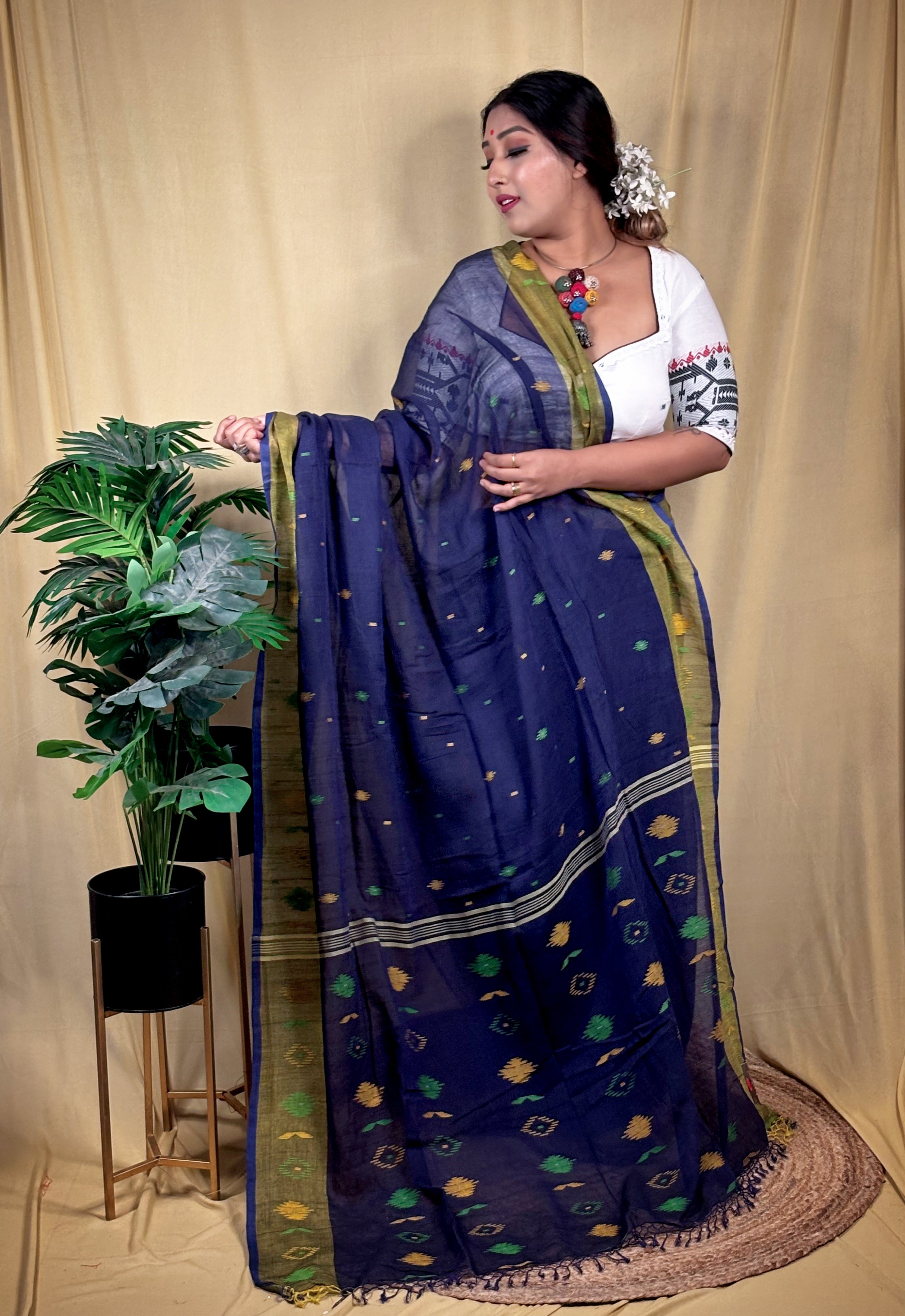 Malai Cotton Jamdani Saree (Handwoven)