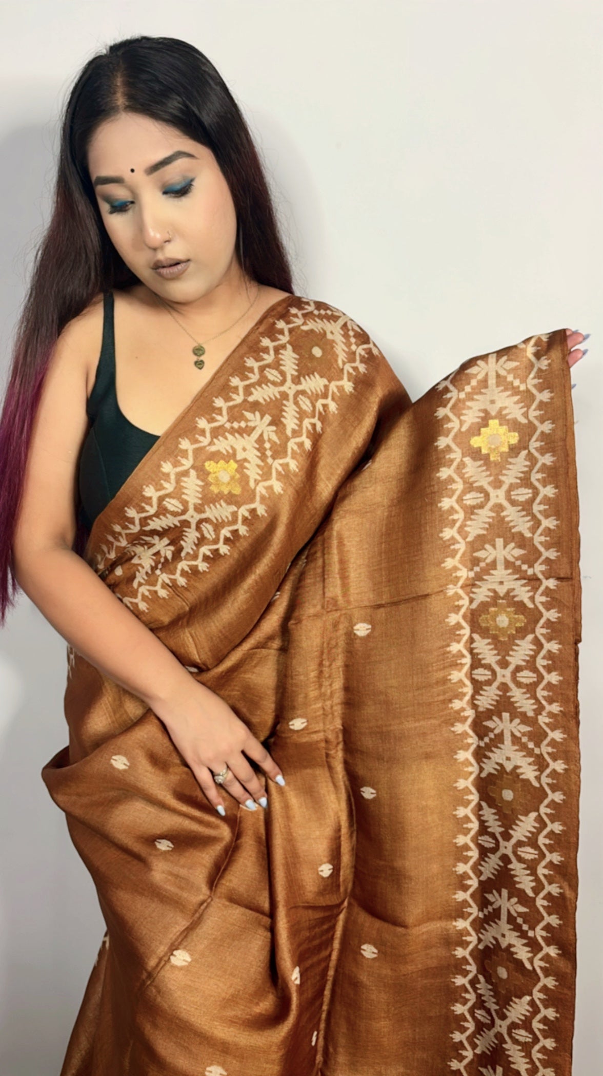 Pure Gachi Tussar Jamdani Saree