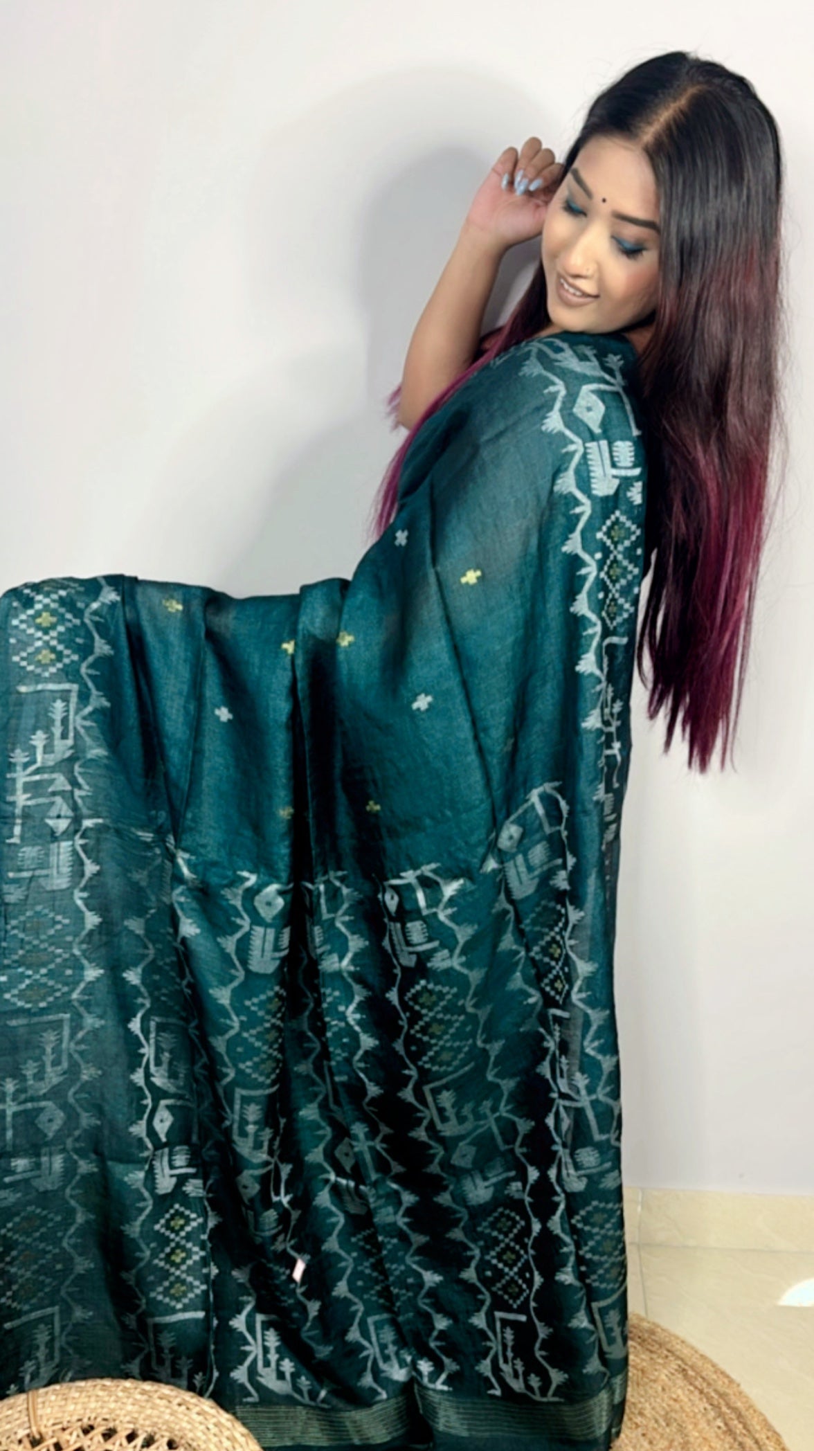 Pure Gachi Tussar Jamdani Saree