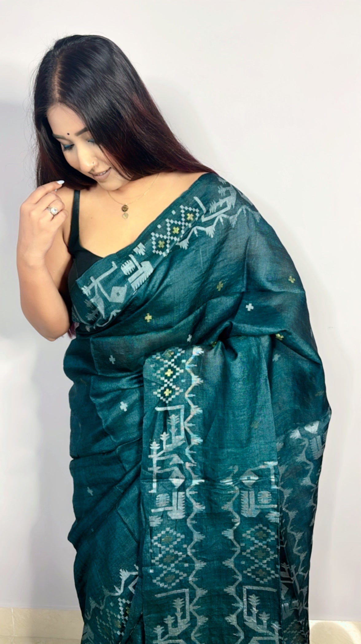 Pure Gachi Tussar Jamdani Saree