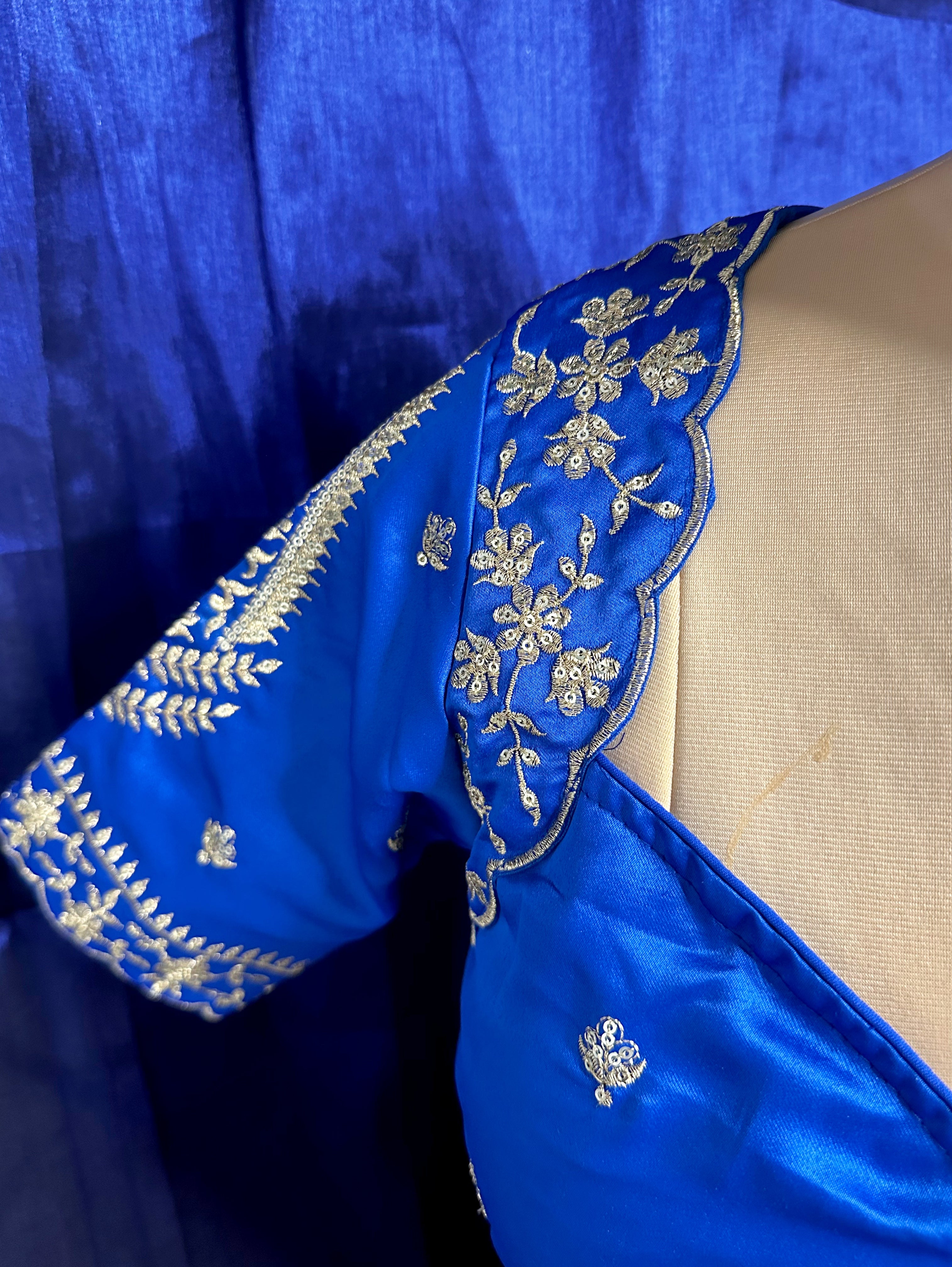 Royal Blue Mesh 'Kolka' Baelauj