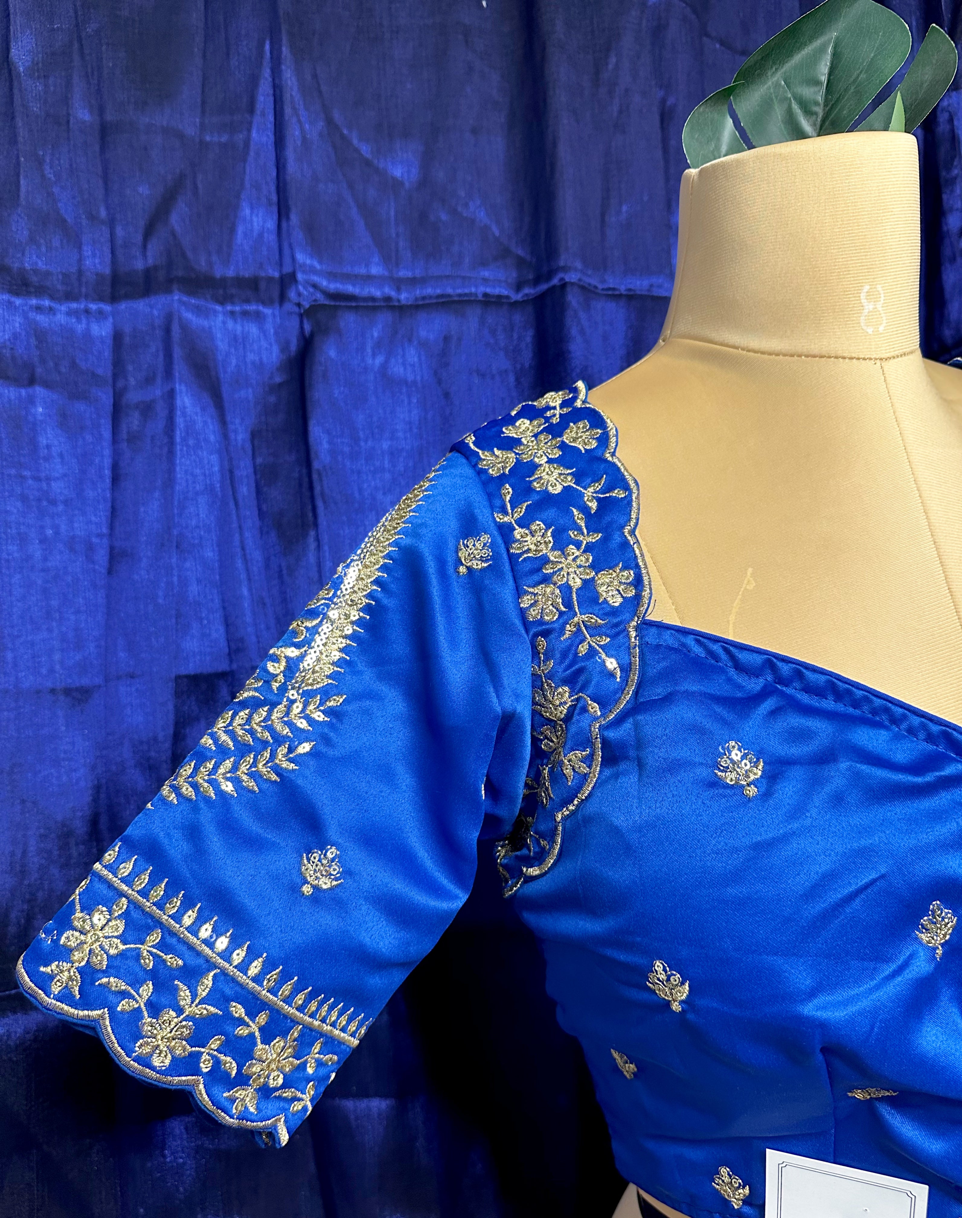 Royal Blue Mesh 'Kolka' Baelauj