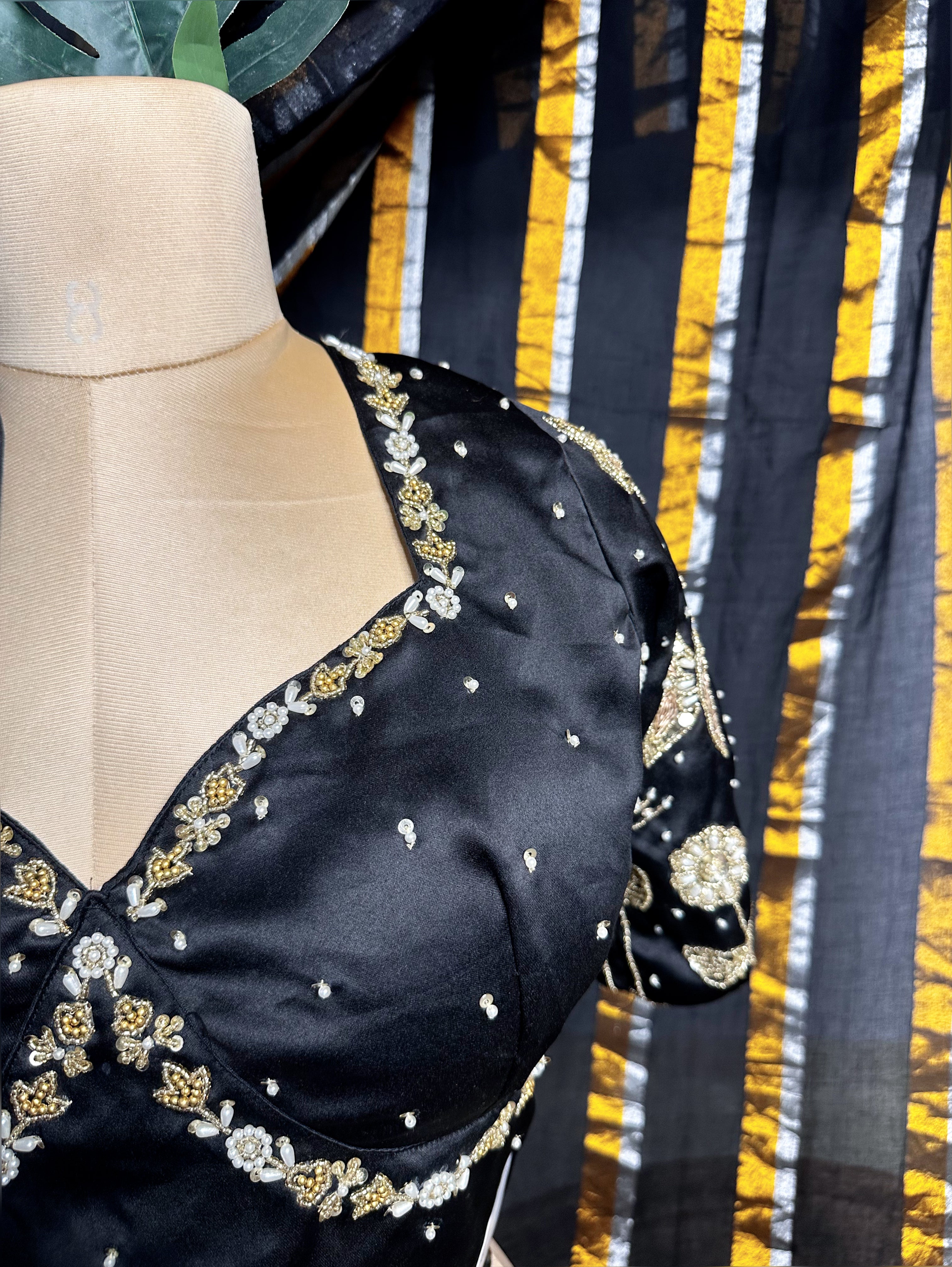Silk Handwork Designer Baelauj