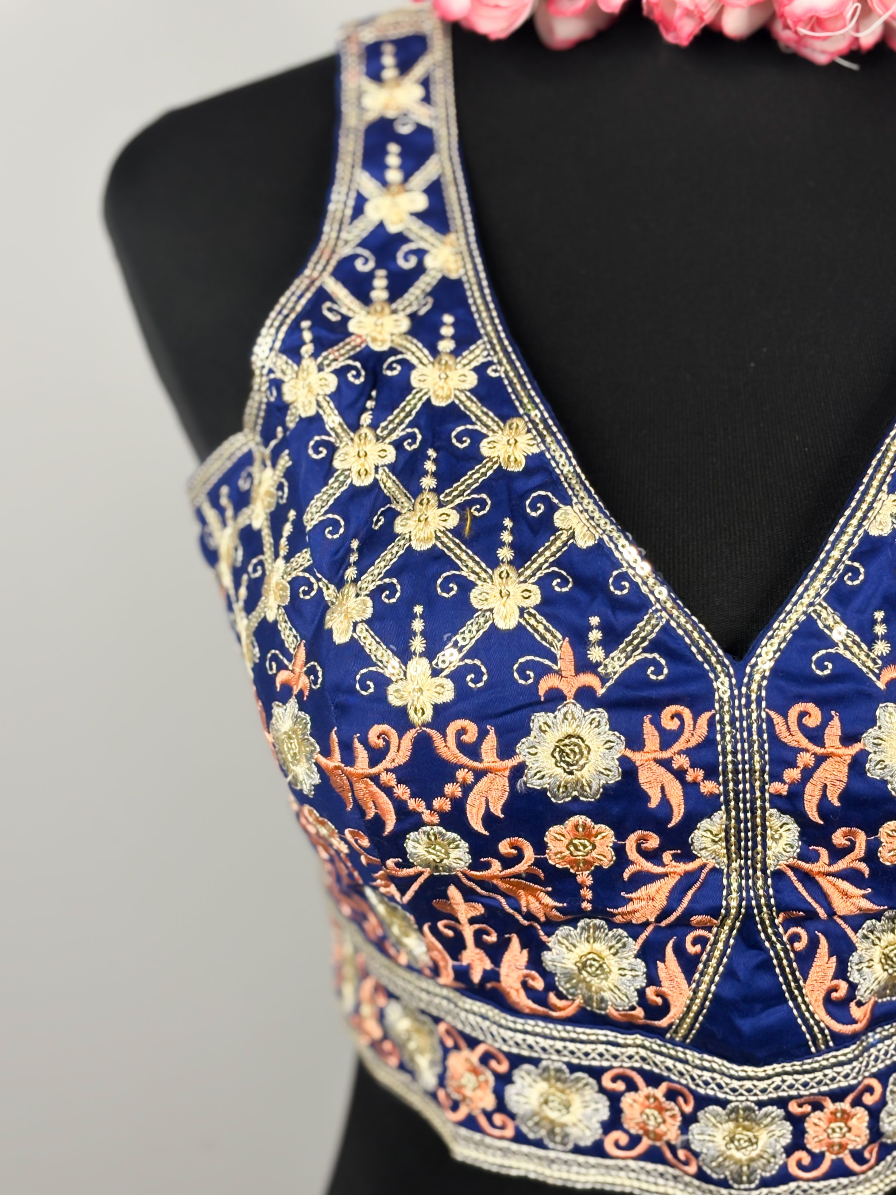 Blue Royal Cut Baelauj