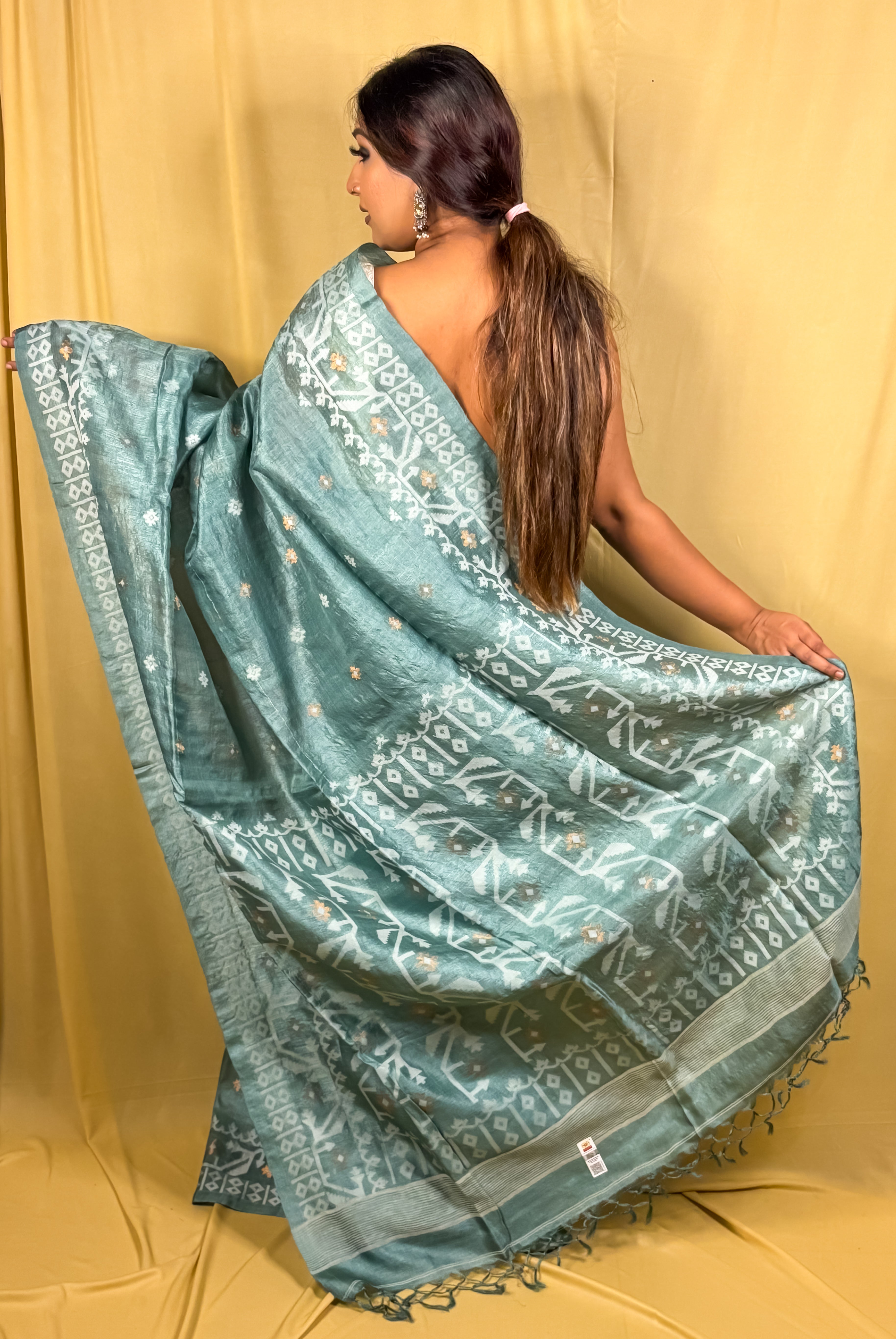 Pure Gachi Tussar Needlework Jamdani Saree