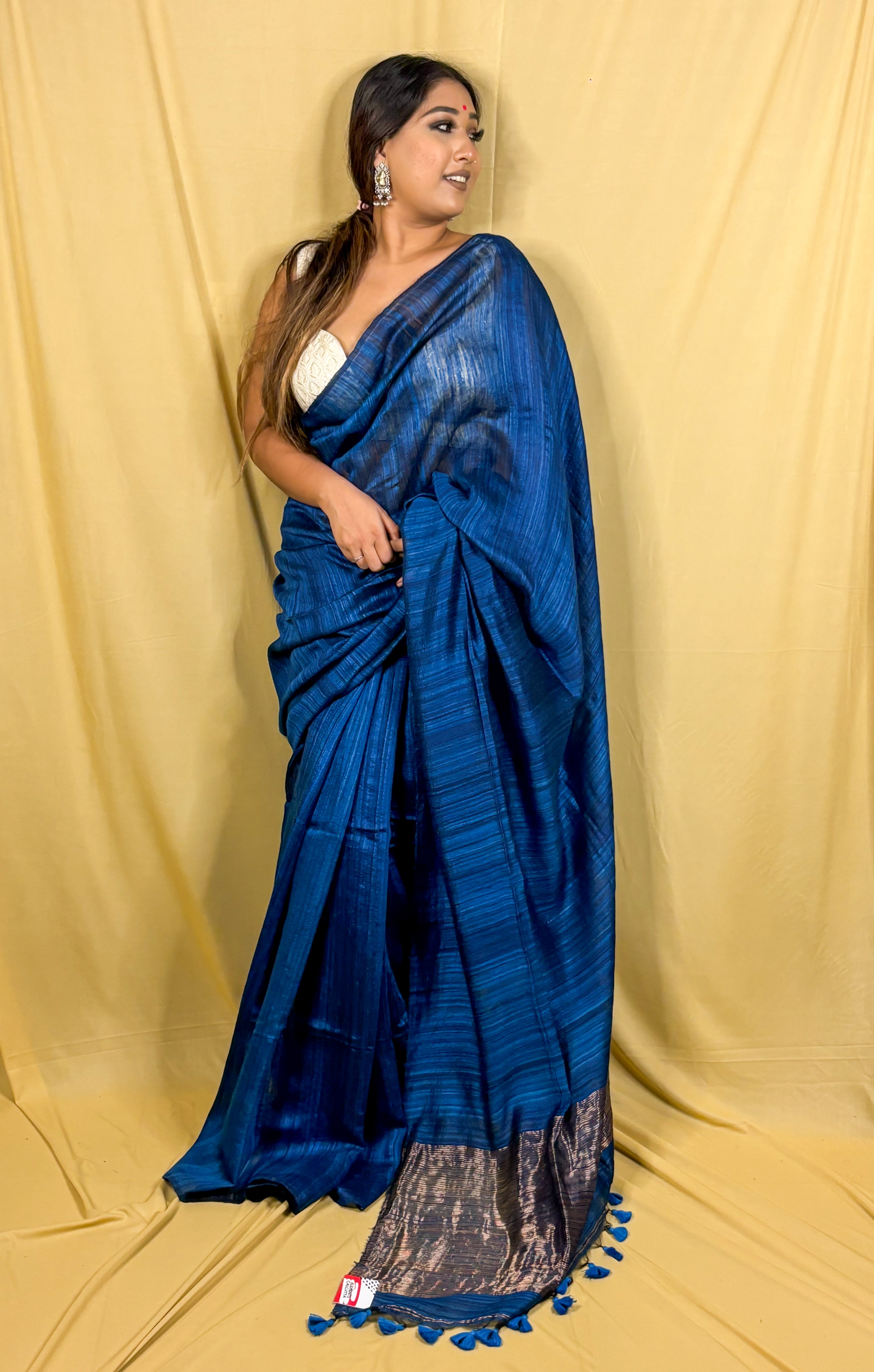 Pure Solid Matka Saree
