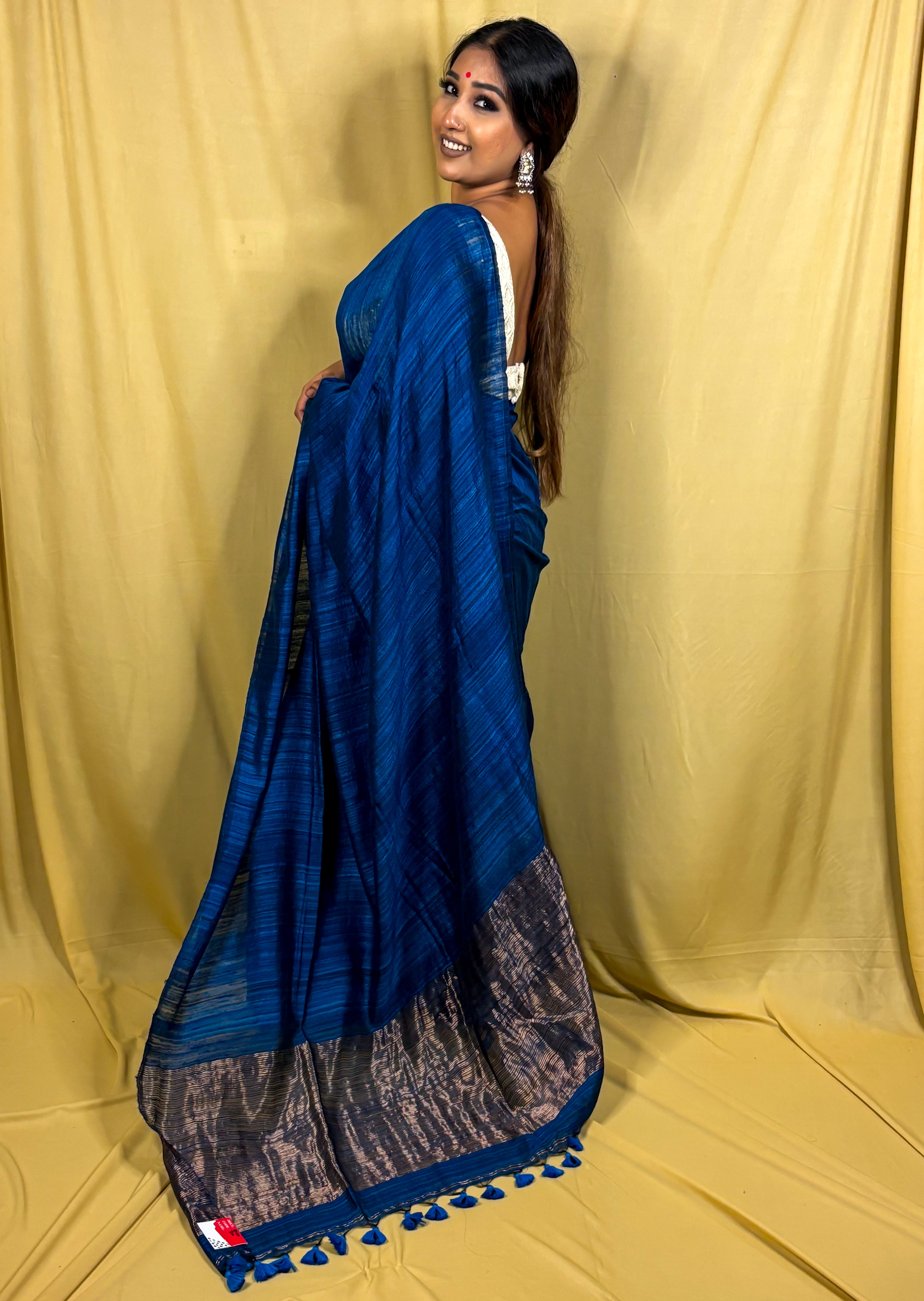 Pure Solid Matka Saree